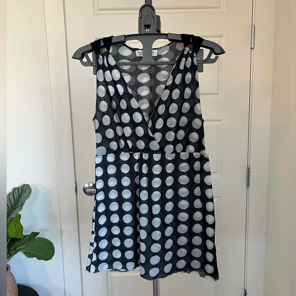Sleeveless Black and white polka dot Empire Bust top, size small